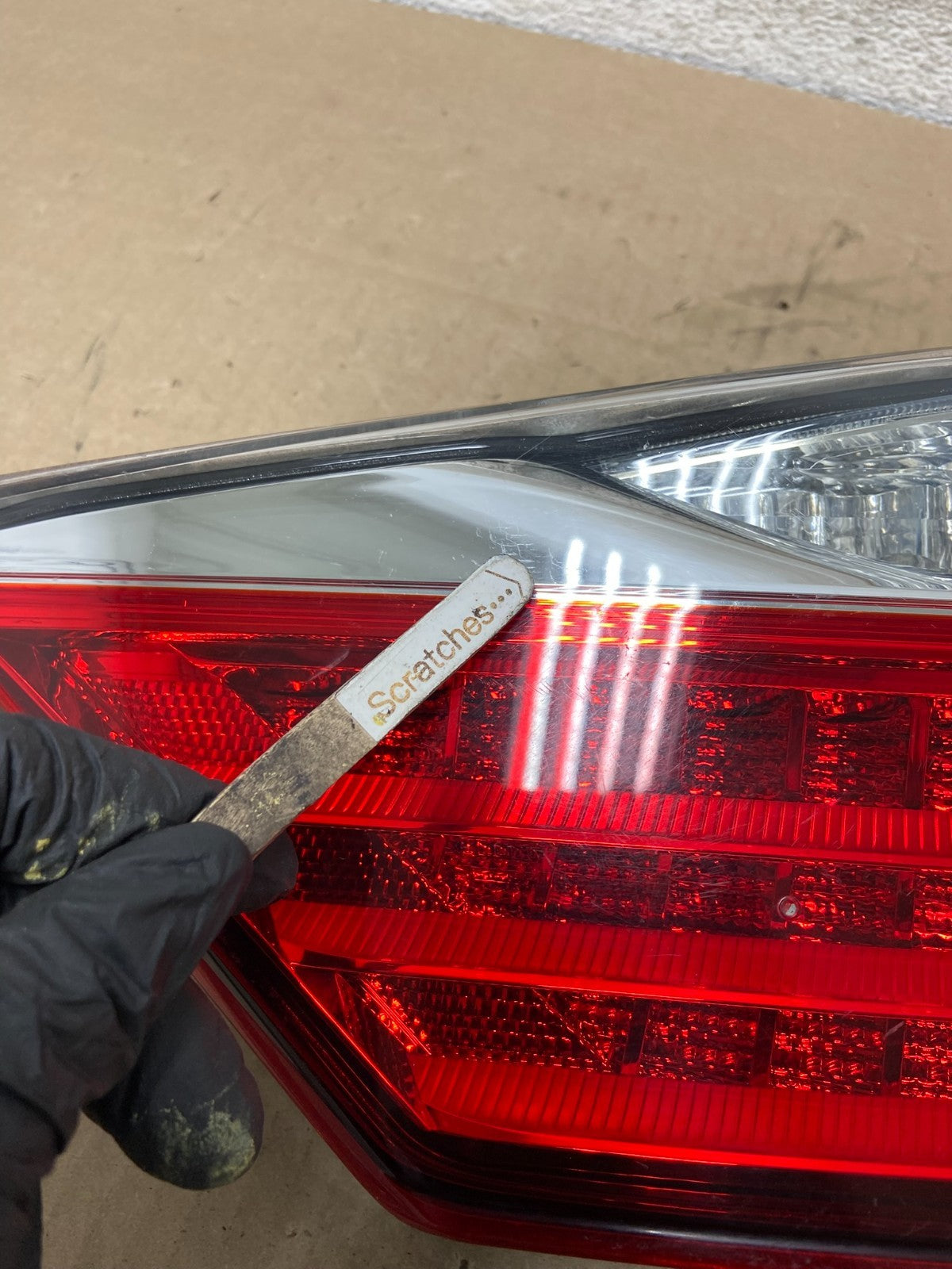 2013 2014 2015 Lexus Es350 Right Passenger RH Inner Tail Light AI2261 DG3
