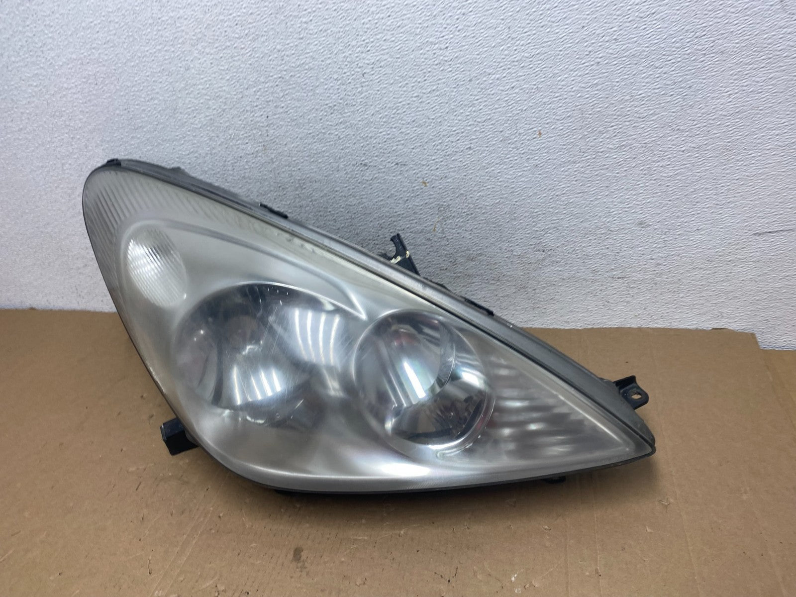 2002 - 2004 Lexus Es300 Es330 Right Passenger Headlight Hid Xenon AD7944 DW1