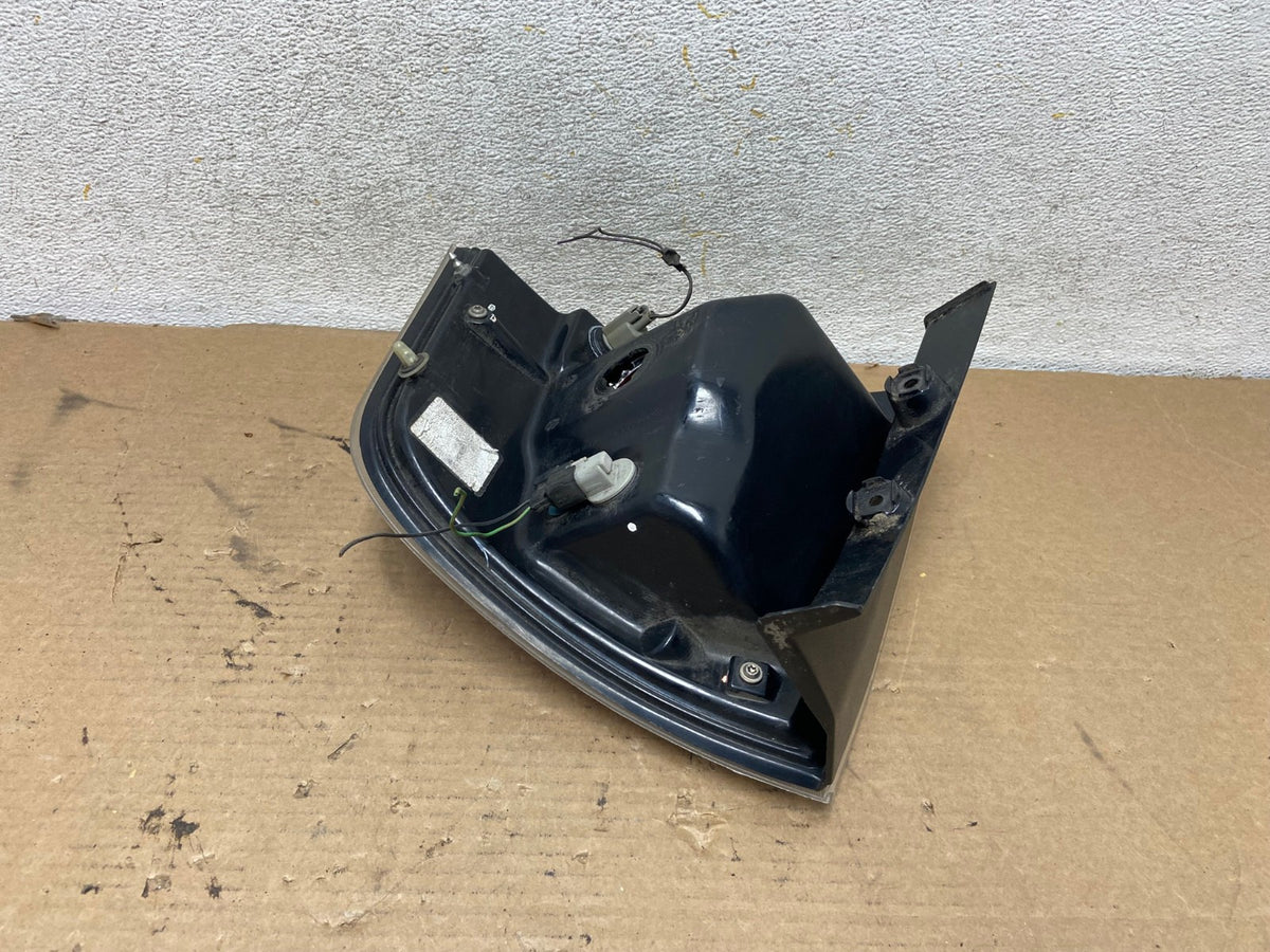 2007 to 2010 Ford Edge Tail light Left Driver Side AH4329 LK4