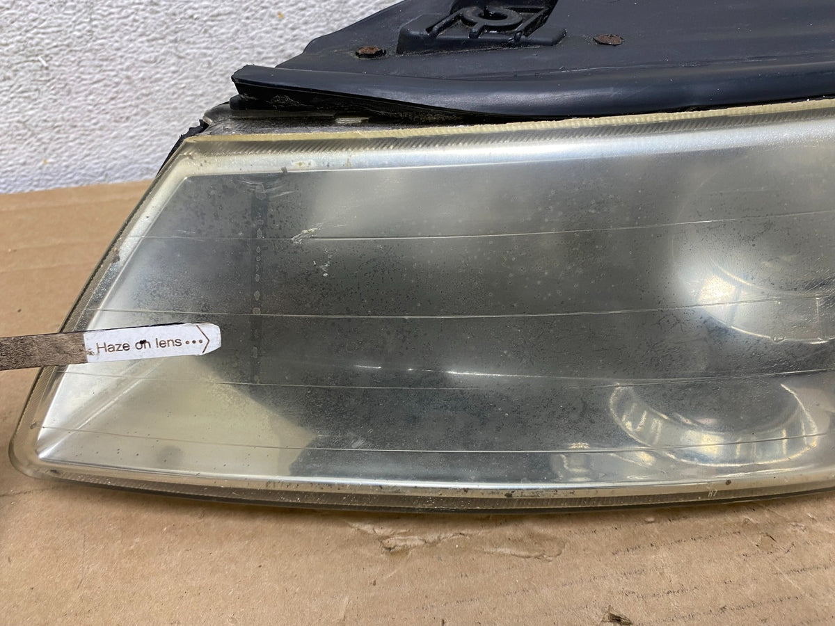 2006 to 2008 Hyundai Sonata Left Driver LH Side Headlight Halogen AH8523 DW4