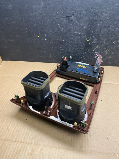 2008-2009 Ford Taurus X Center Console Climate Radio Control Panel U5886 DG3