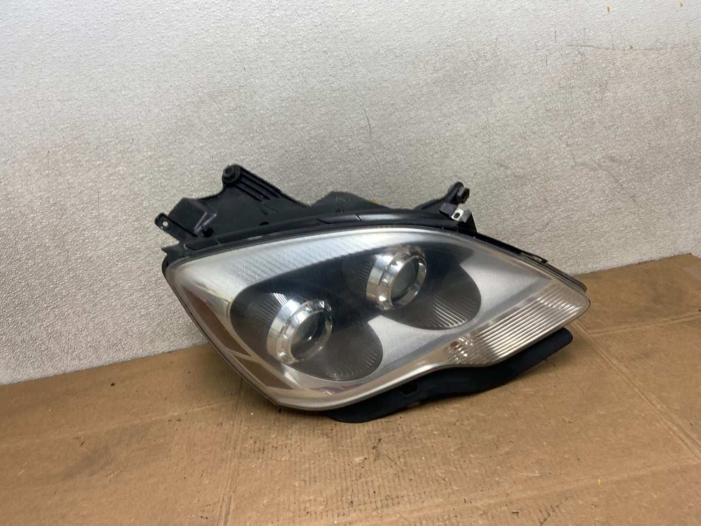 2007-2012 Gmc Acadia Halogen Headlight Right Passenger Side Oem Y5731 DW0