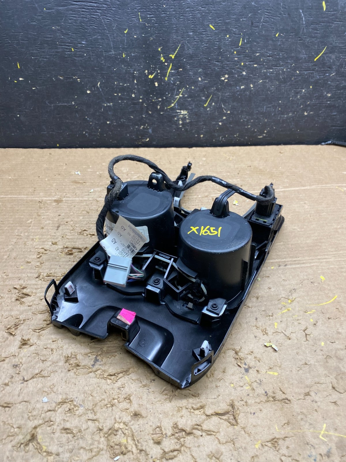 2013 to 2016 Ford Fusion Front Center Console Cup Holder Cupholder OEM X1651 DG3