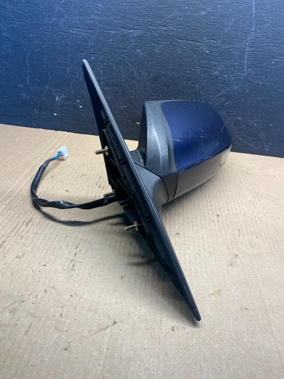 2009 to 2014 Nissan Maxima Left Driver View Door Mirror AE6372 DW1