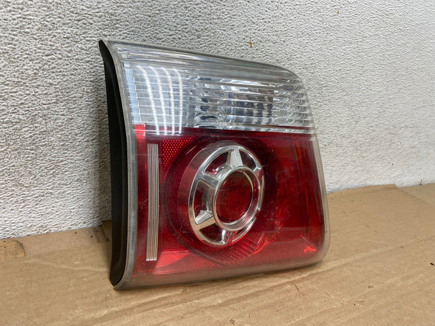 2007 to 2012 GMC Acadia Left Driver Lh Side Tail Light Inner AG8340 LK1