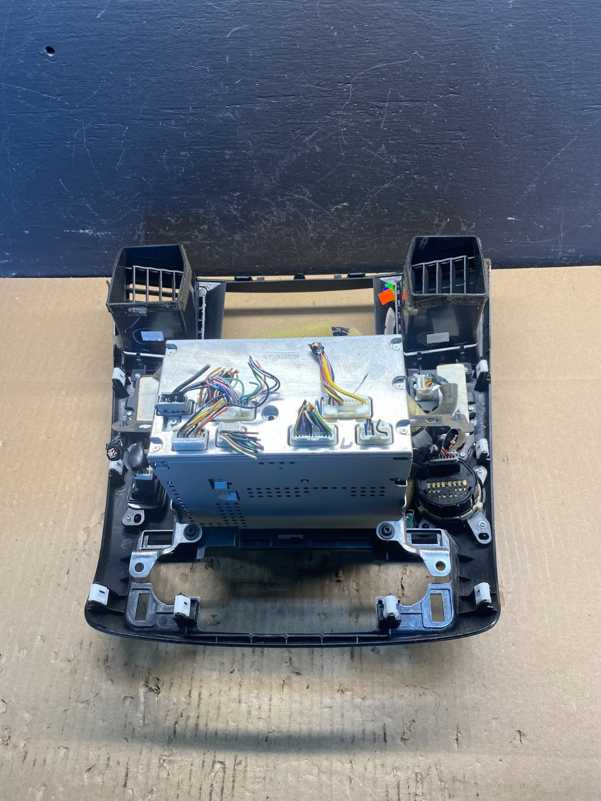 2008 to 2012 Nissan Armada Bose Radio CD Player A/C Climate Control OE AC2692 DG7