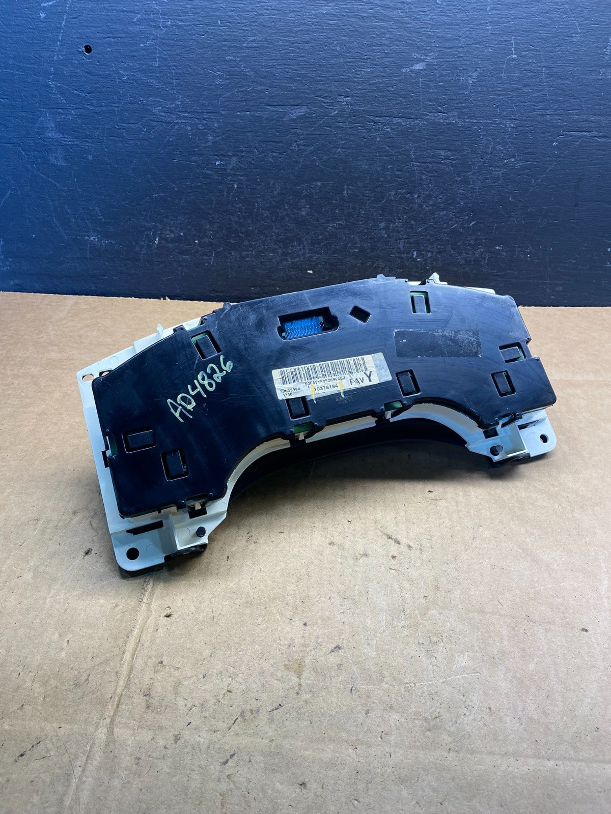 2004 to 2007 Chevrolet Express Speedometer Cluster Gauge AD4826 DG4