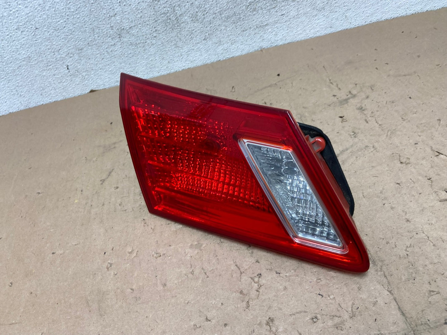 2007 2008 2009 Lexus Es350 Left Driver Lh Inner Tail Light AG5663 LK1
