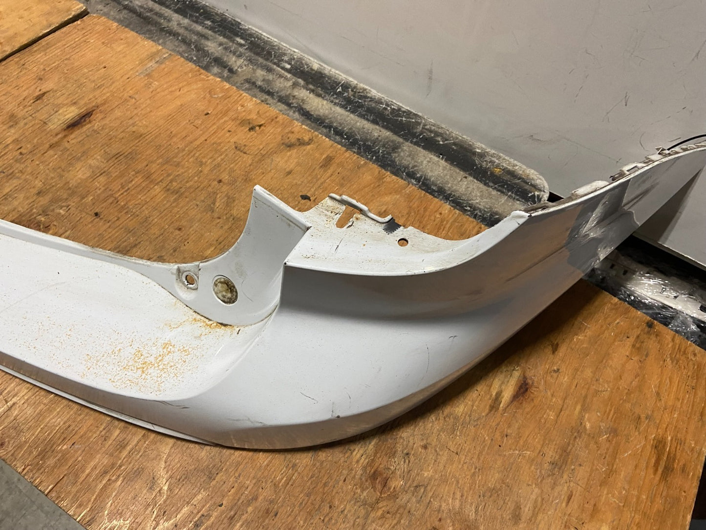 2011 to 2015 Ford Explorer Rear Upper Bumper Cover Q12797