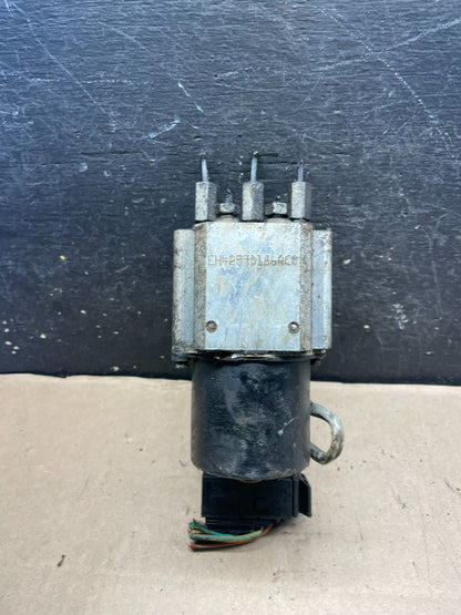 2004 2007 Ford E250 E350 Econoline Anti-Lock ABS Antilock Brake Pump S8249 DG2