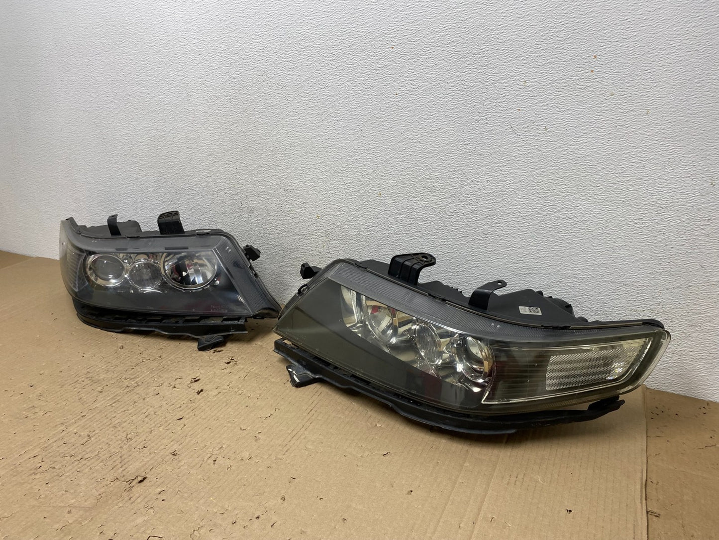 2004 to 2008 Acura TSX Left+Right Set Side Xenon HID Headlights AF2872 DG1