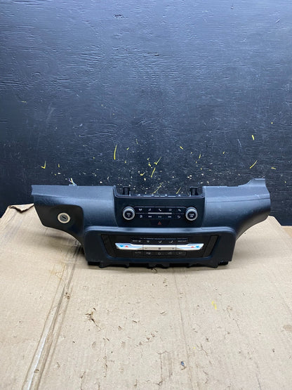 2020 to 2023 Ford Explorer Radio Climate Control Panel Trim X5831 DG0