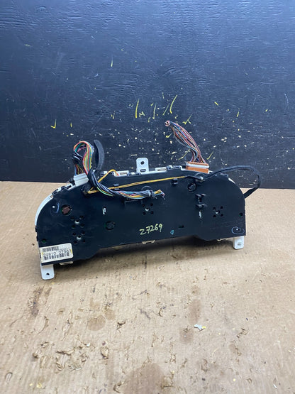 2002-2003 Nissan Pathfinder Xterra Cluster Speedometer Instrument OEM z7269 DG3