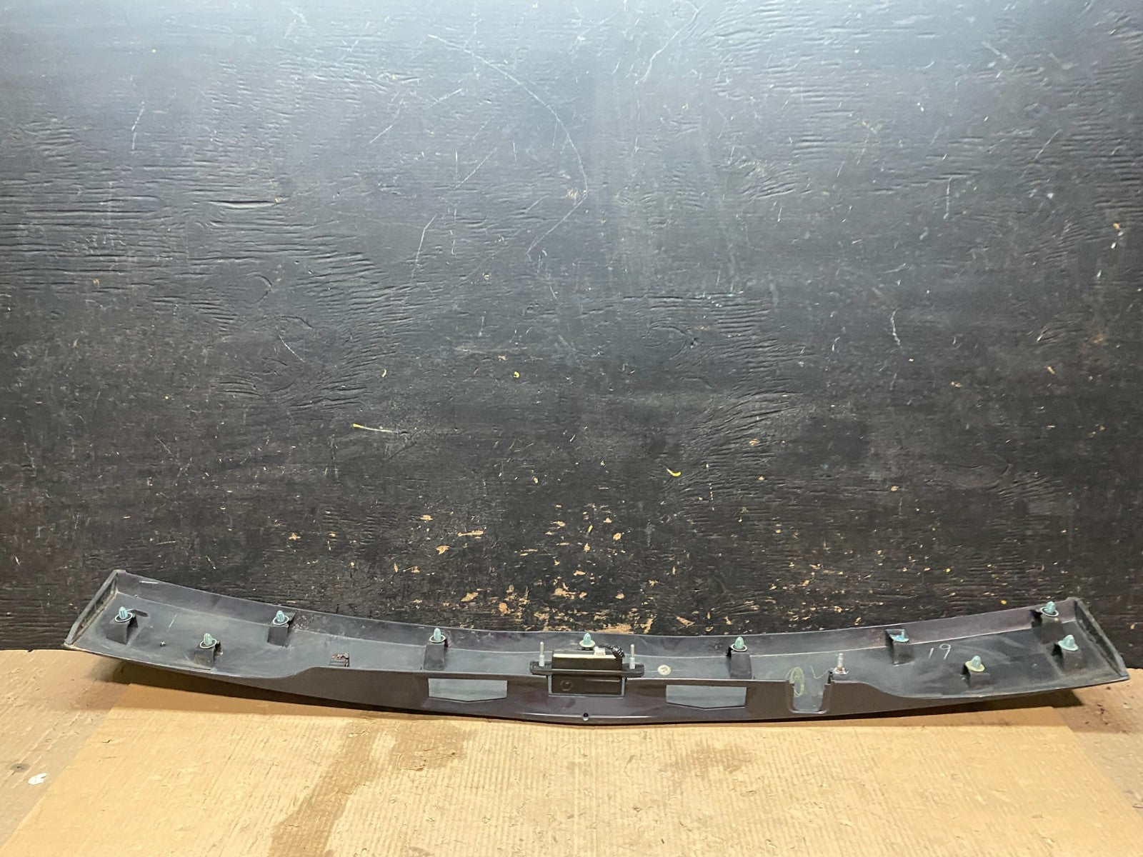 2010 to 2015 Toyota Prius Trunk Rear Tailgate Molding Panel 76801-00900 X3308 DG3