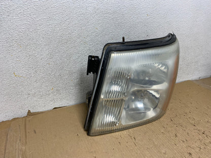 2002 to 2006 Cadillac Escalade Left Driver Lh Xenon HID Headlight AH2868 DW1