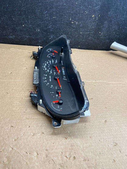 2006 Ford E350 Gauge Speedometer Cluster AF2538 DG1
