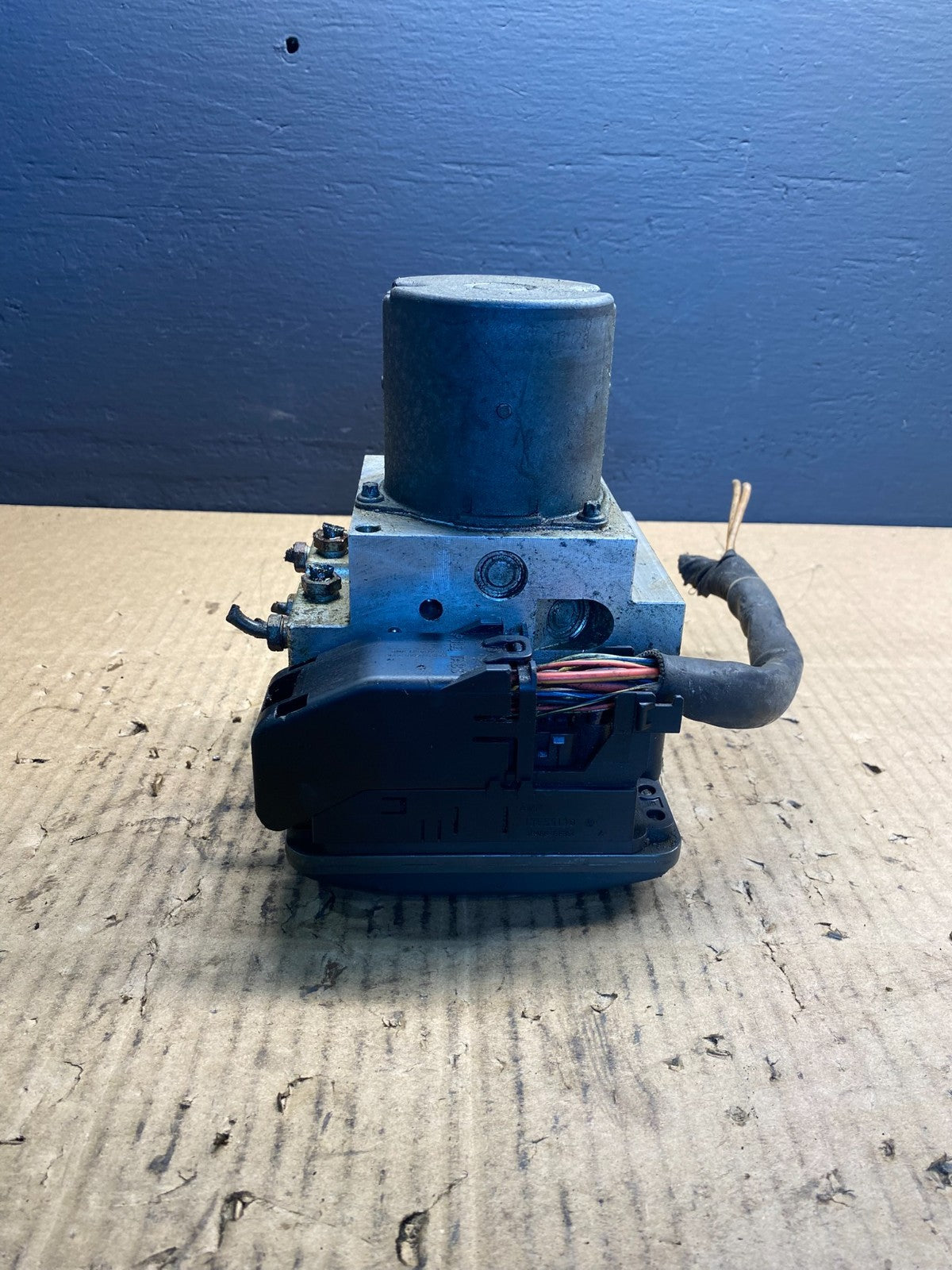 2007-2011 Mercedes E500 E55 E350  ABS Anti Lock Brake Pump Module AB4408 DG2