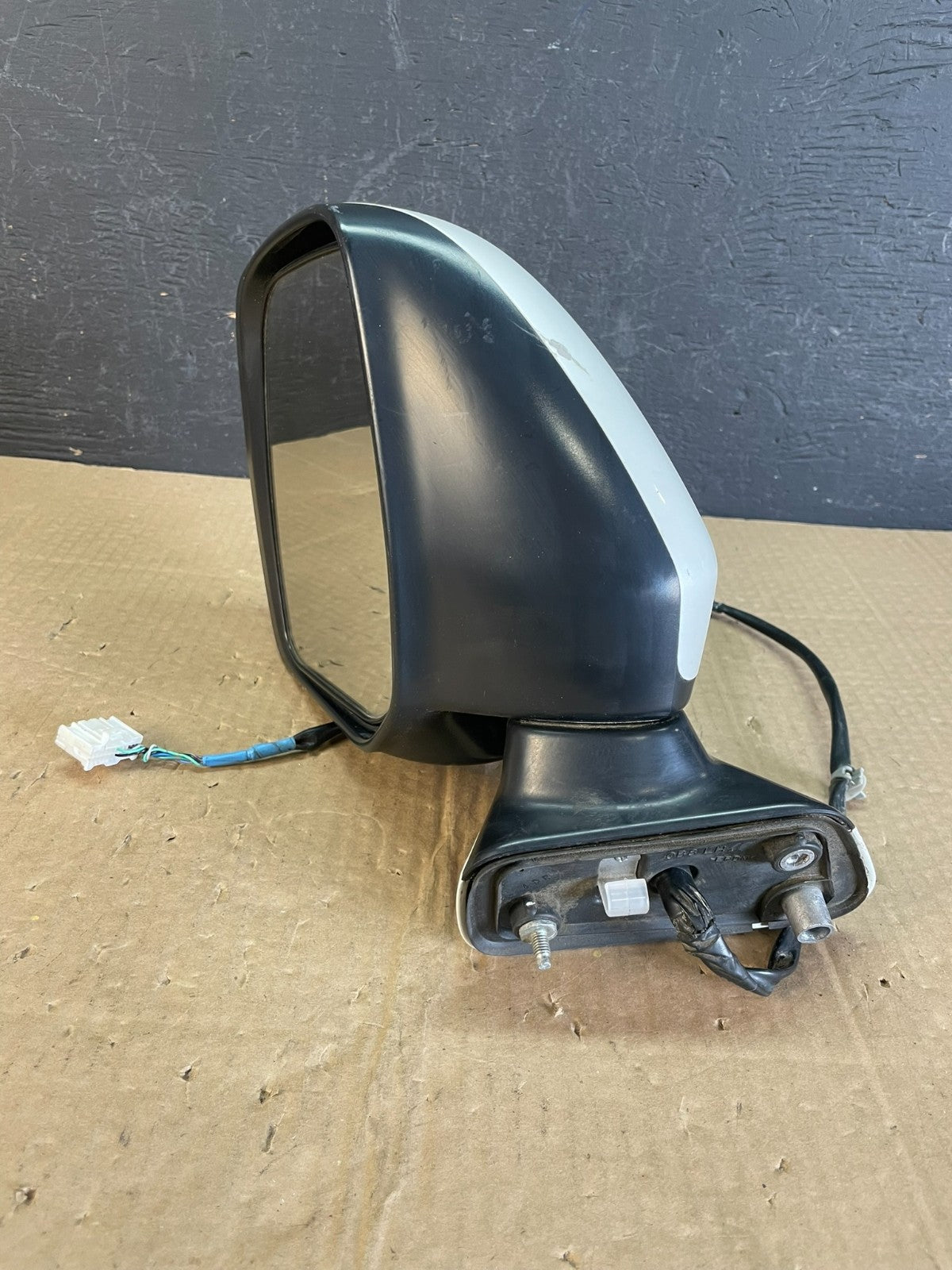 2011 to 2017 Nissan Quest Left Driver LH View Door Mirror AC9861 DW3