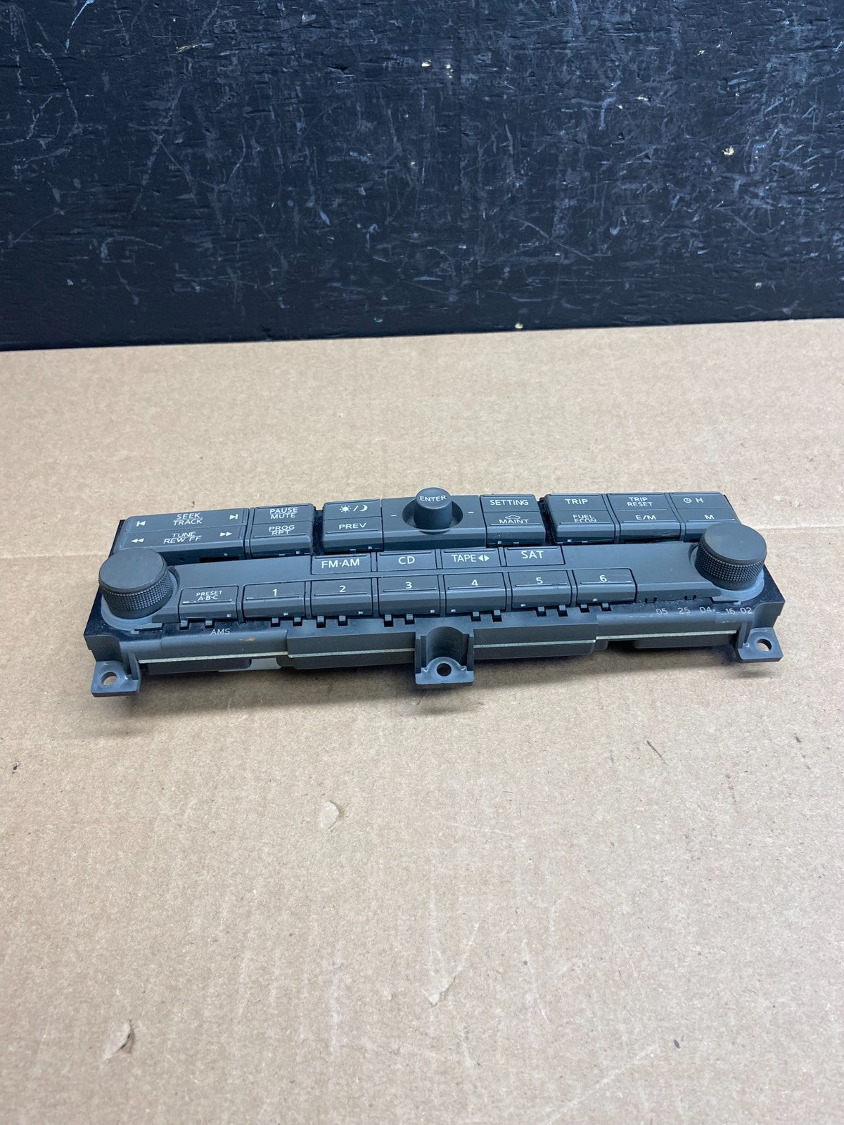 2004 2005 2006 Nissan Maxima Radio AM/FM Control Panel Switches OEM AC6133  DG0