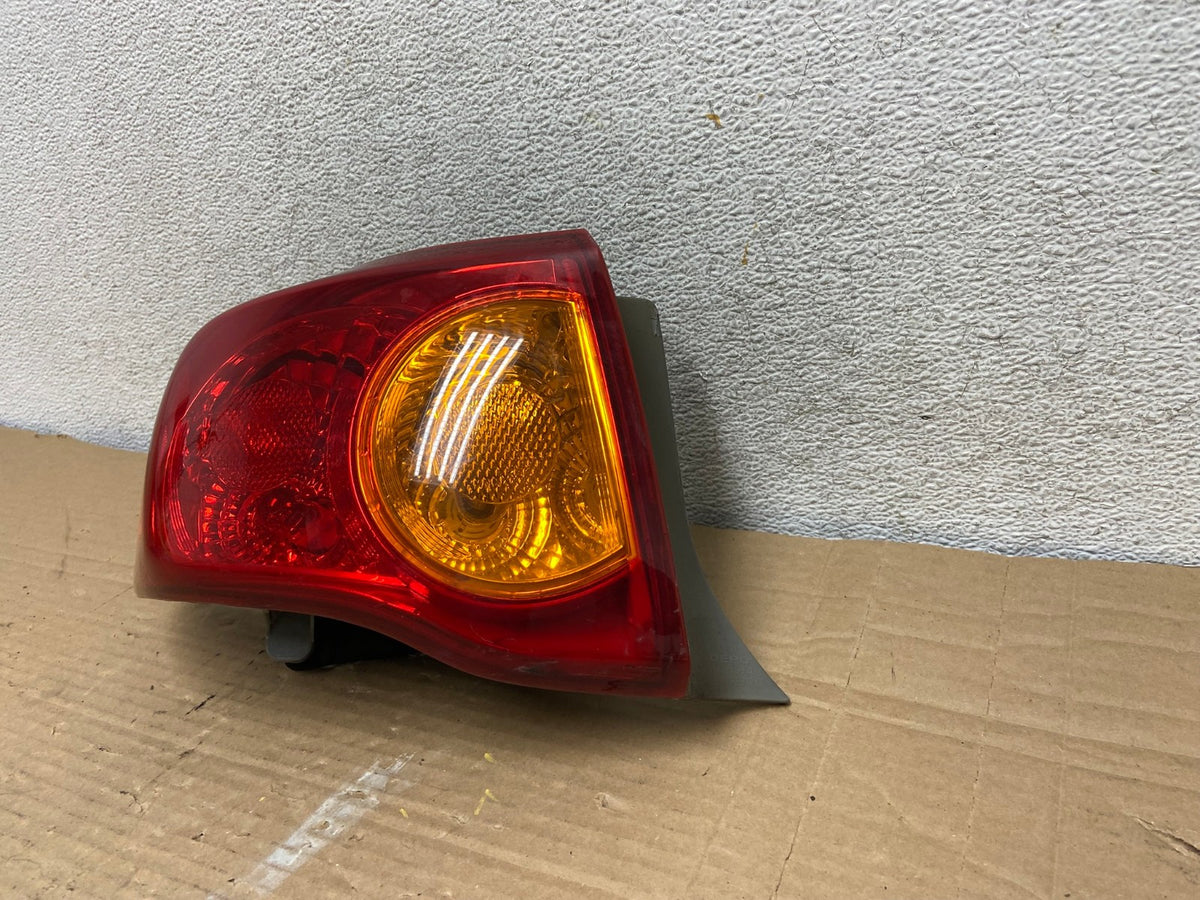 2009 to 2010 Toyota Corolla Left Driver Lh Side Tail Light AG9021 LK2