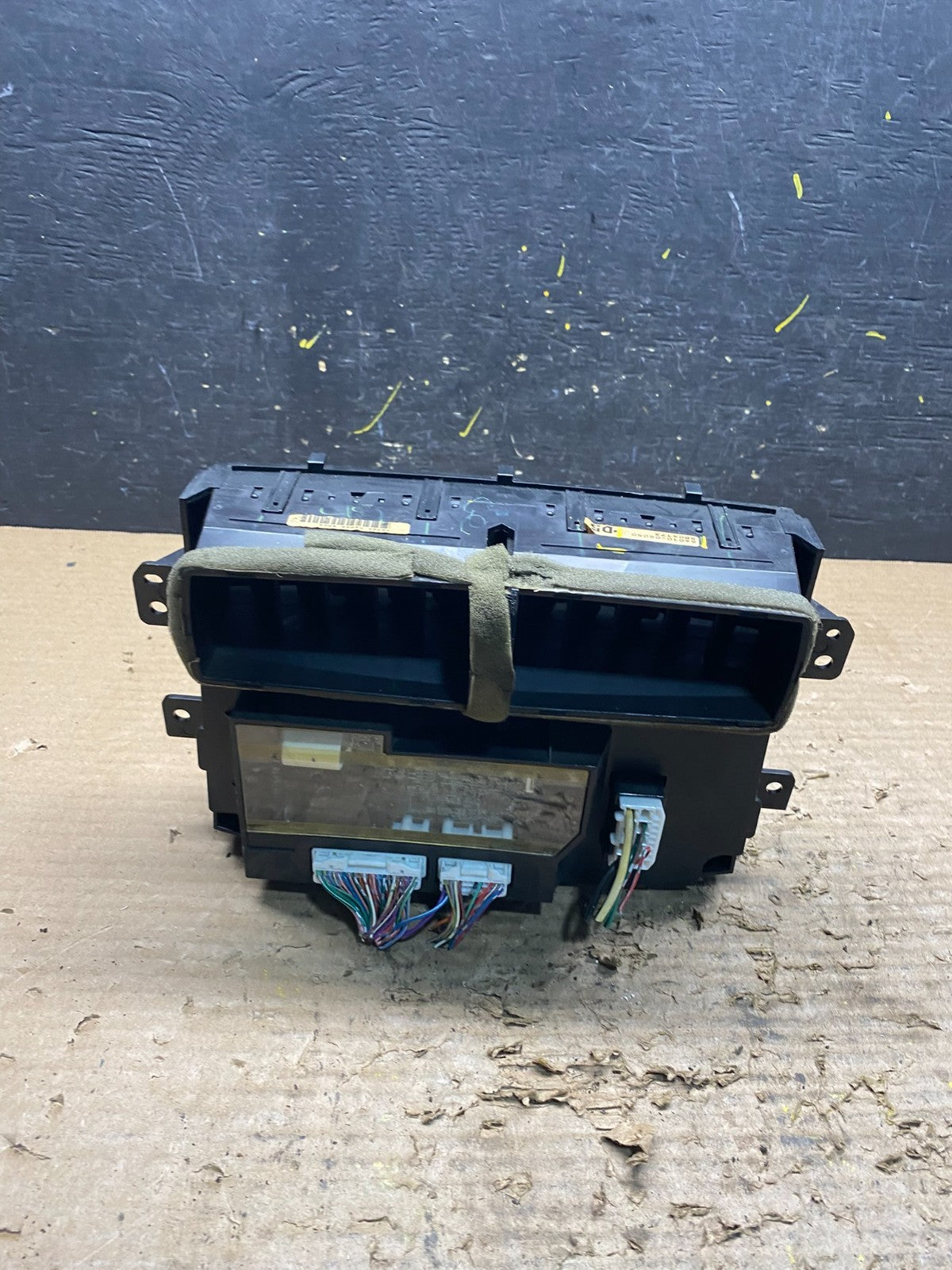 2004-2005 Toyota Sienna A/C Climate Heater Temperature Control Air Vent S9094 DG3