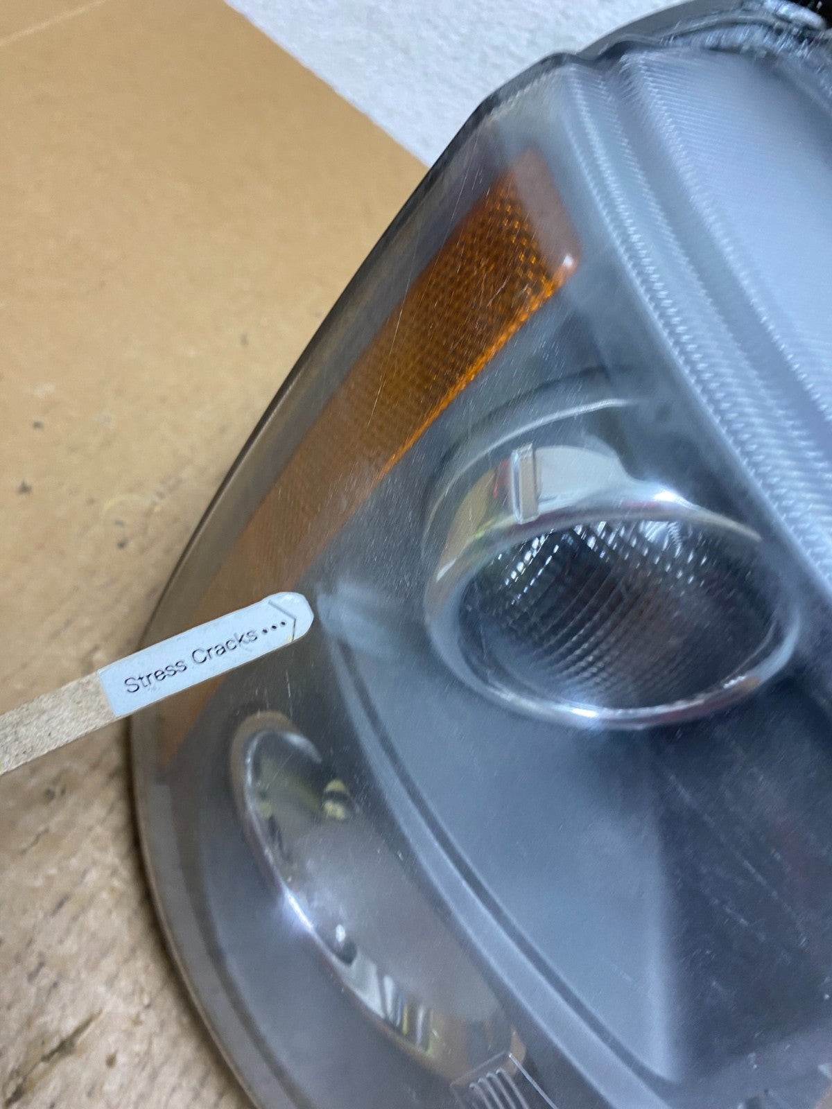 2006-2009 Land Rover Range Rover Right Passenger Xenon Headlight AE0457 DW4