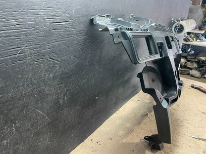2013-2016 Mercedes GL450 X164 Front Right Bumper Bracket Support Frame OEM i78352