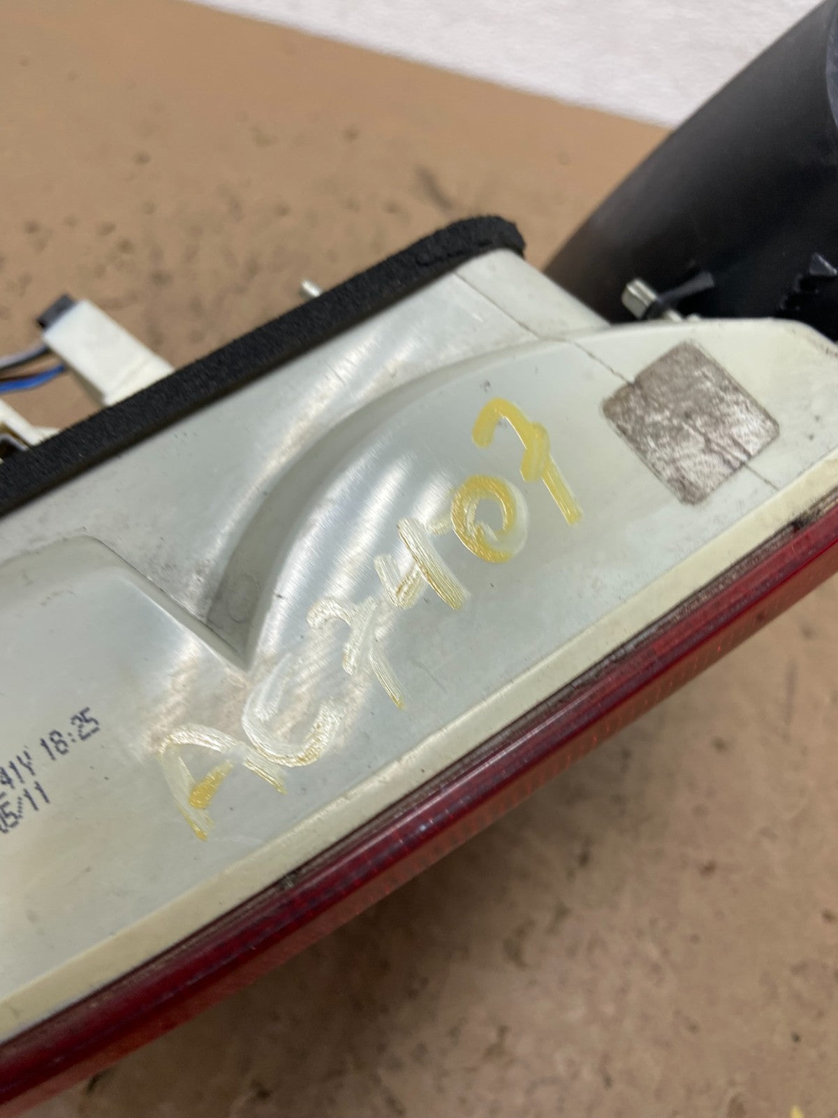 2009 2010 BMW 328i 3 Series Right Passenger RH Side Tail Light AC7407 DW5