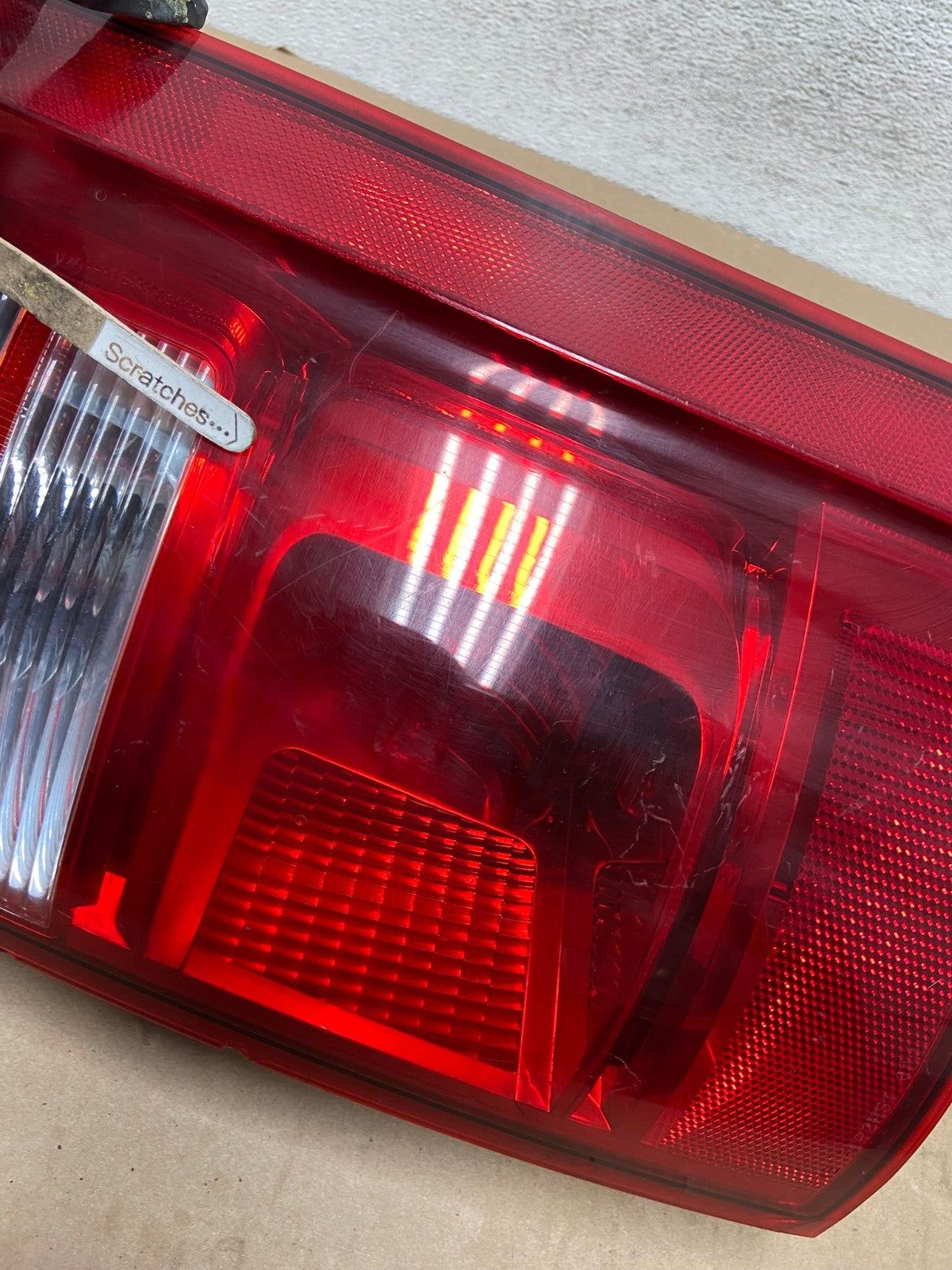 2008 2009 2010 Dodge Grand Caravan Right Passenger Rh Tail Light AG4564 LK3