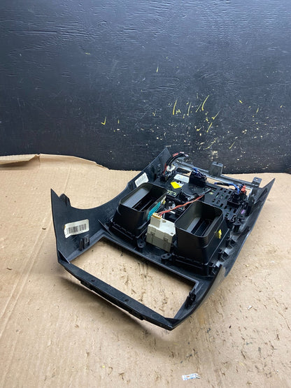 2008-2010 Dodge Grand Caravan Radio Bezel Climate Control Heat AC Z2035 DG6