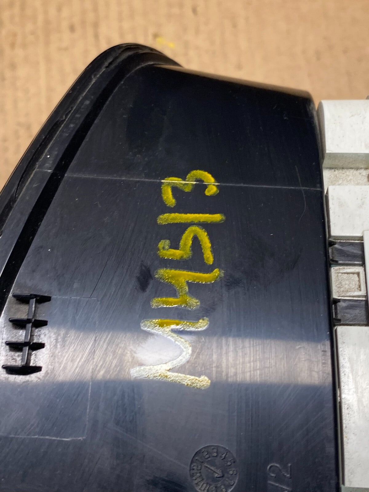 2010 to 2011 Ford Transit Speedometer Gauge Cluster M4513 PS7