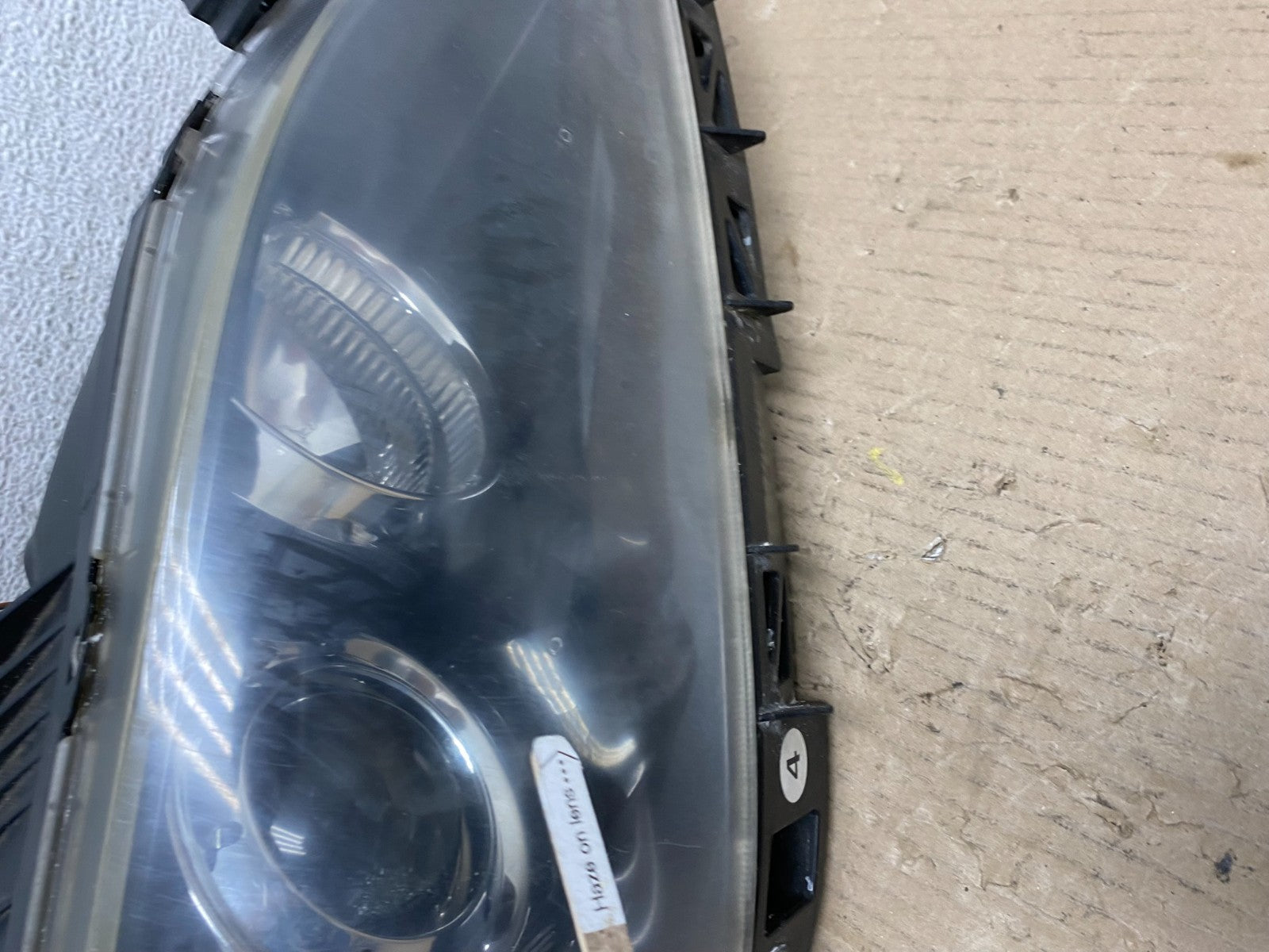 XENON 2004 to 2009 Mazda 3 Sedan Right Passenger Rh Side Headlight AF5873 DW4