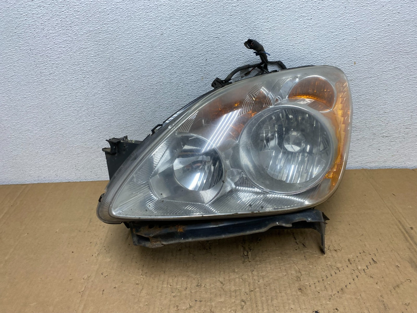 2005 -2006 Honda Crv Cr-v Left Driver LH Halogen Headlight DEPO AD2460 DW0