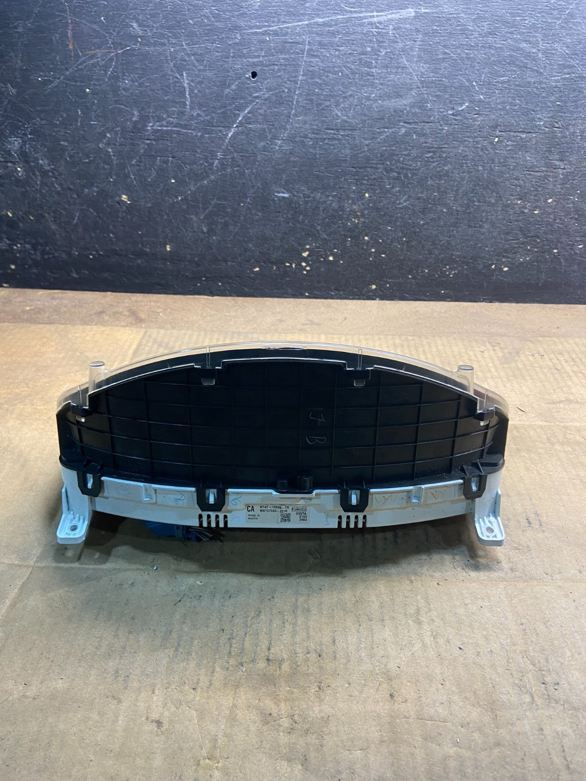2008 - 2010 Ford Edge Gauge Speedometer Cluster Y4563 DG4