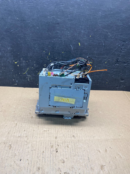 2012 - 2014 Mercedes W204 C250 C300 CD Navigation Command Head Unit t1444 DG4