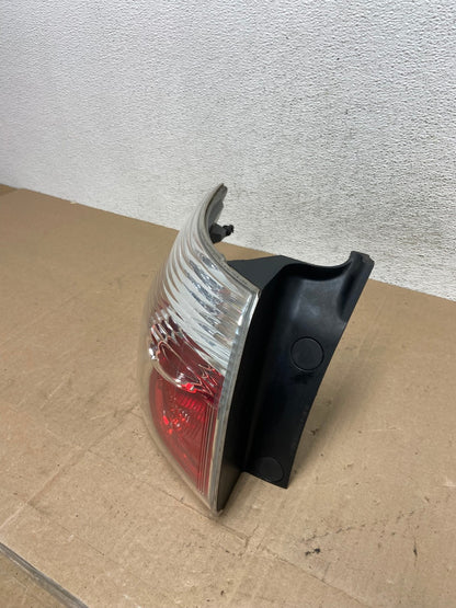 2007 to 2012 GMC Acadia Tail Light Left Side Driver Lh AE6721 LK1