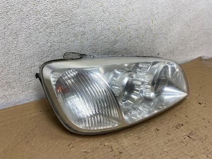 2004 2005 Hyundai XG350 XG Right Passenger RH Headlight Halogen AH8997 DW1