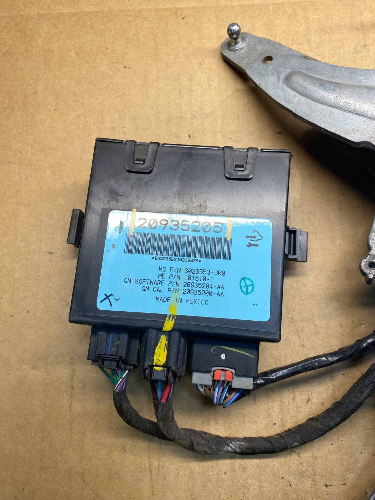 2009-2012 GMC Acadia Power Motor Liftgate Tailgate Control Module ac2778 DG4