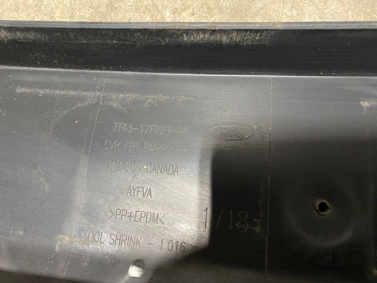 2007 to 2010 Ford Edge Front Bumper Cover Upper R650310