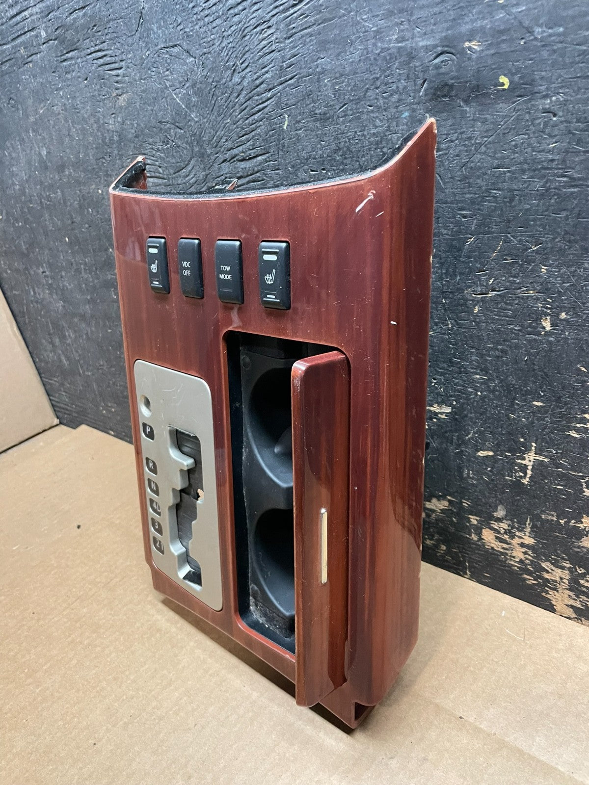 2008 to 2010  Infiniti QX56 Center Console Shifter Bezel Woodgrain aa9004 DG1