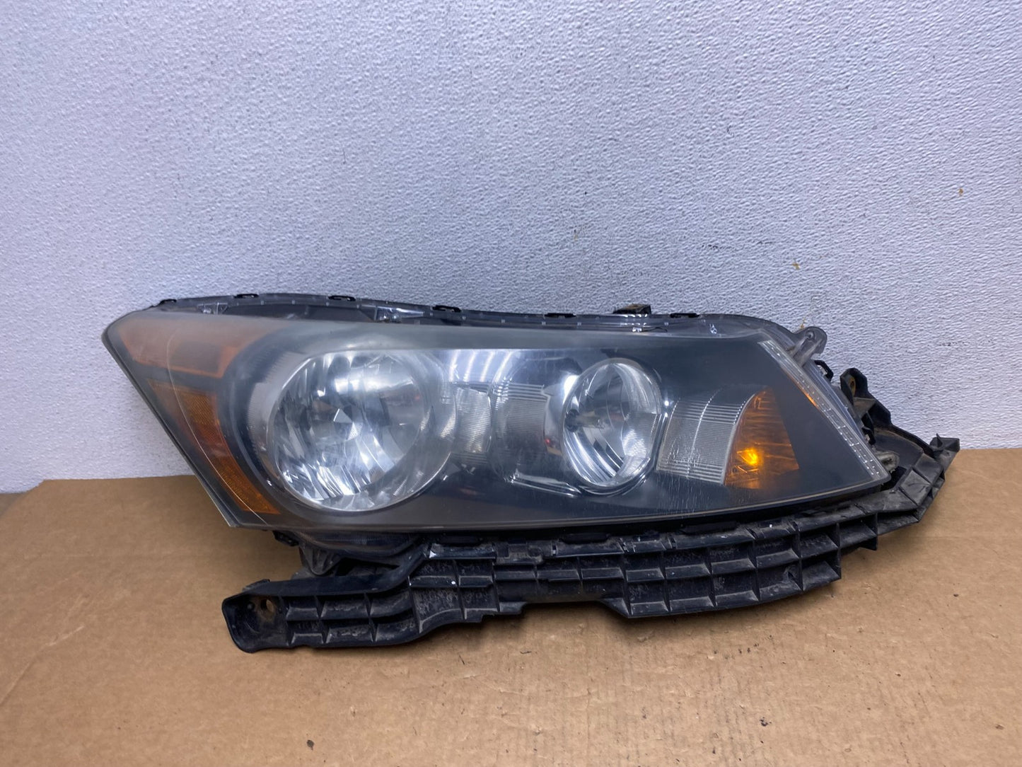 2008 to 2012 Honda Accord Sedan Right Passenger RH Headlight AD4601 DW0