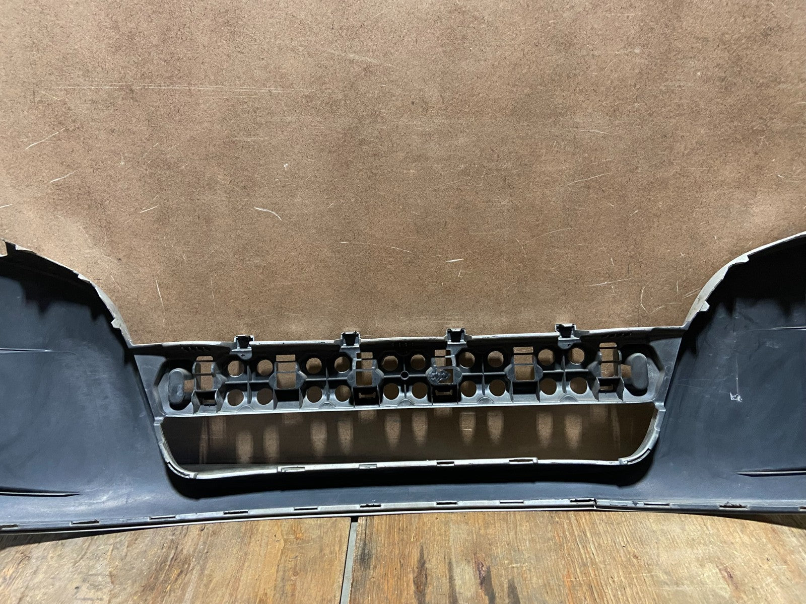 2011 to 2014 Ford Edge Front Bumper Cover AB792310