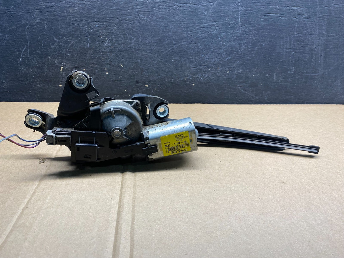 2011 to 2019 Ford Explorer Rear Windshield Wiper Motor AG3655 DG5