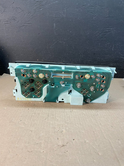1995-1999 Silverado/Sierra/Yukon/Tahoe Speedometer Instrument Cluster ae3325 DG8