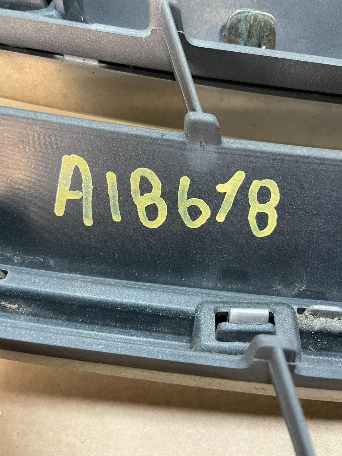 2012 2013 2014 Honda CR-V CRV Front Upper Grille Grill AI8618 DG5