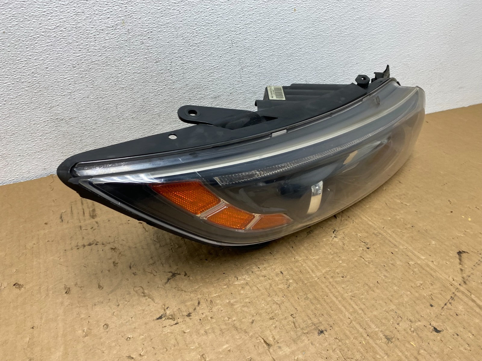 2014 2015 Kia Optima Right Passenger RH Side Headlight Xenon AC8162 DW2