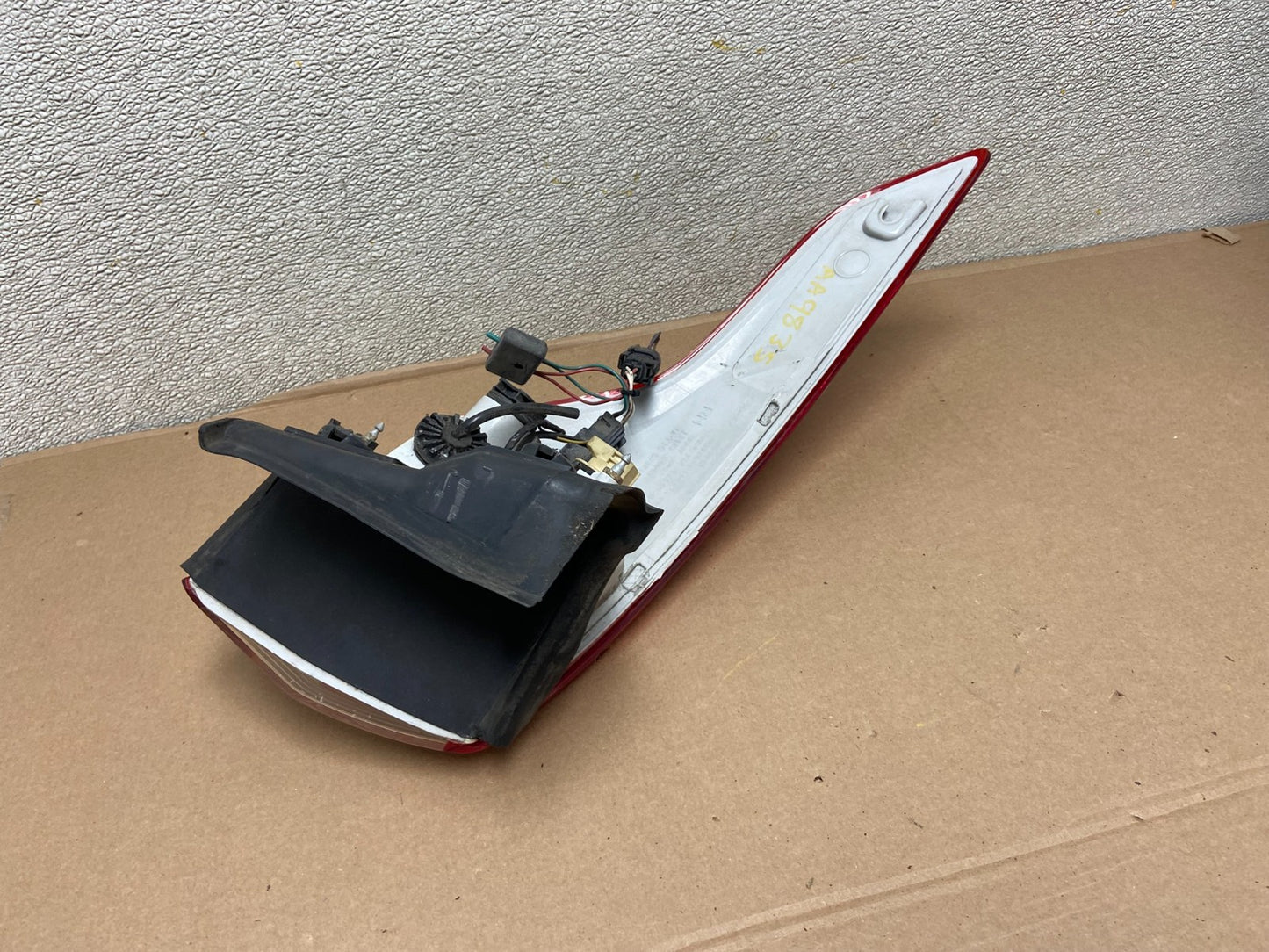 2013 to 2016 Ford Escape Right Passenger RH Side Tail Light Oem AA9835 LK4