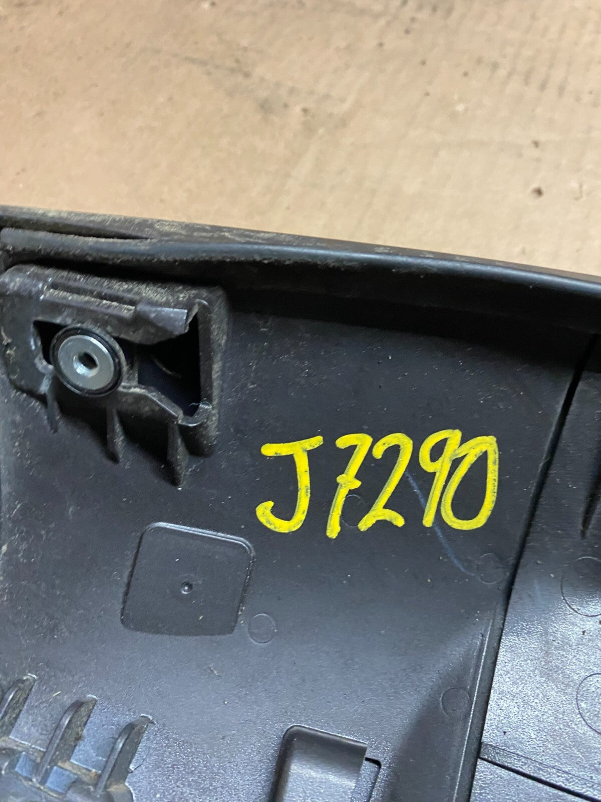2009 to 2015 Honda Pilot Rear Trunk Spoiler Gate Oem J7290 GD9