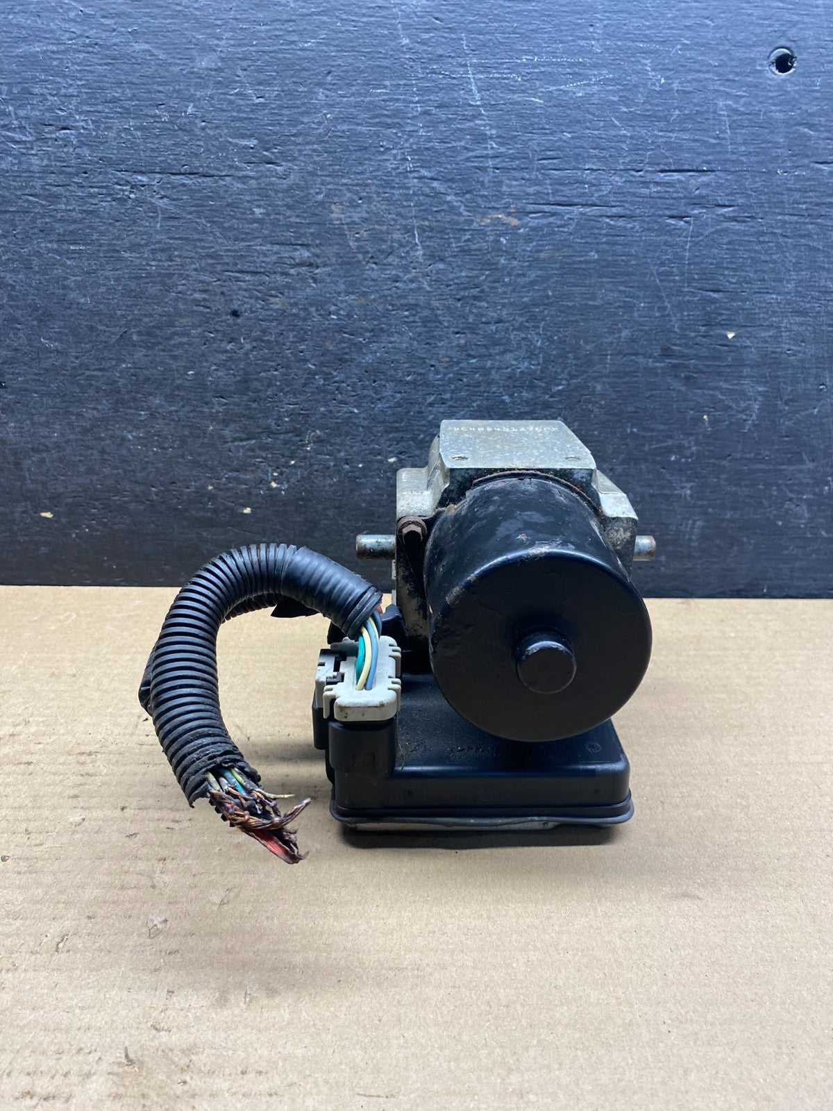 2004-2007 Chevrolet Express ABS Pump Control 13567136 Module AI7550 DG1