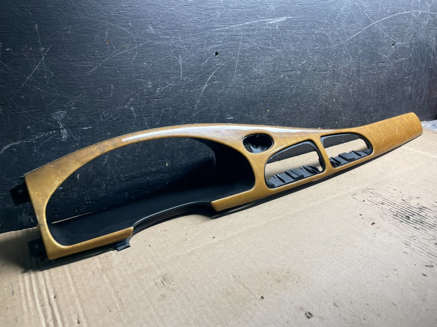 1999  - 2002 Jaguar S-Type Front Dash Speedometer Trim Bezel Air Vent U9254 DG1
